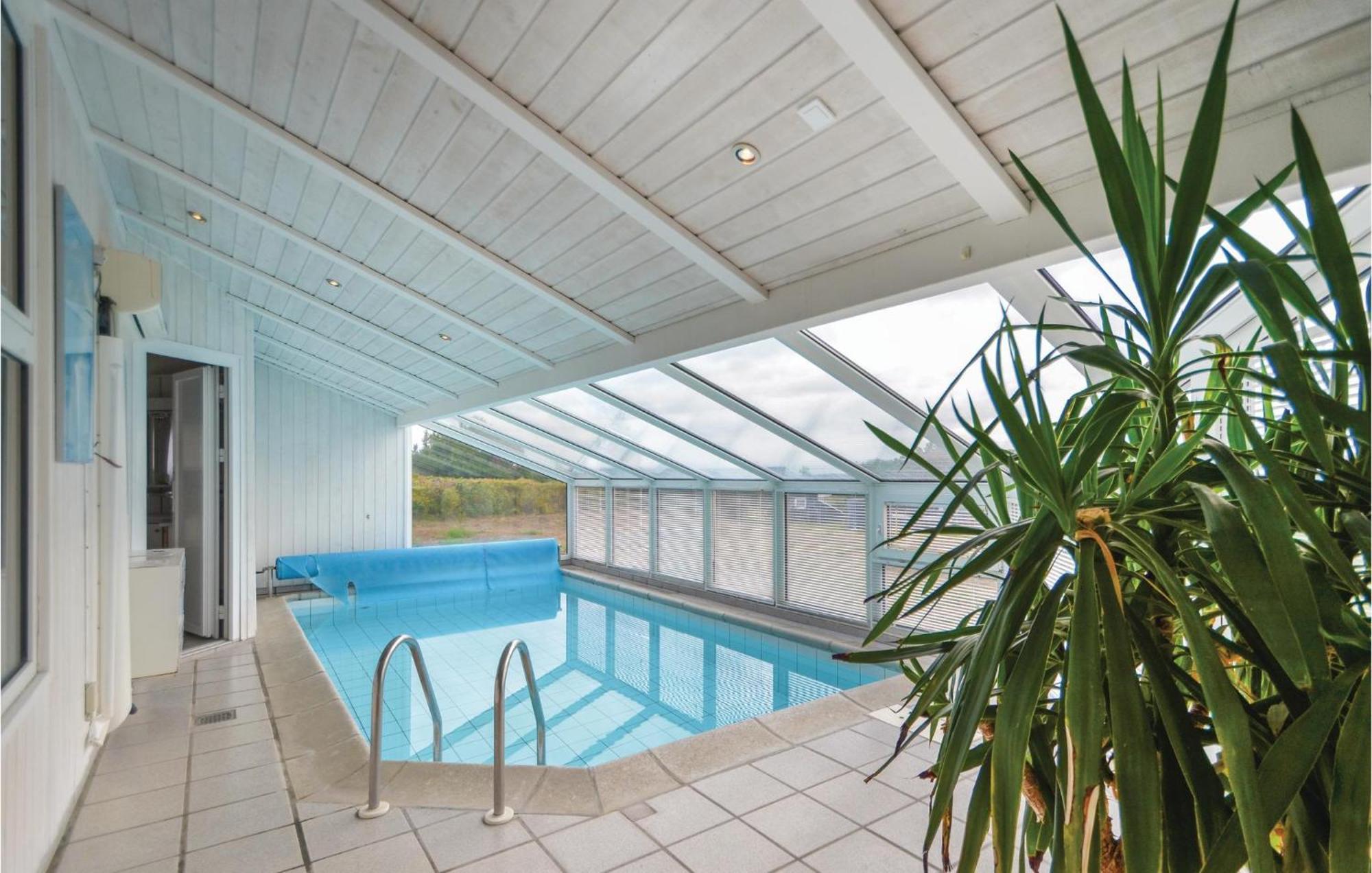 Amazing Home In Ebeltoft With Sauna Exterior foto